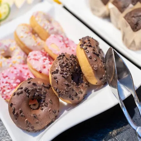 Stadthotel Ξενοδοχείο Jever