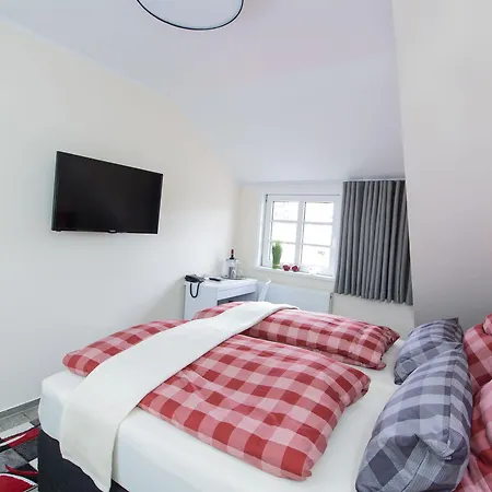 Stadthotel 3*