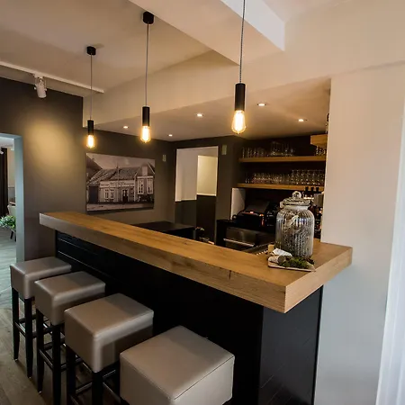 Stadthotel 3*