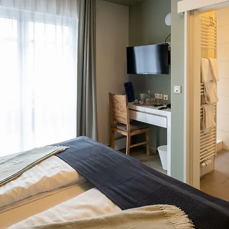 מלון Stadthotel יבר